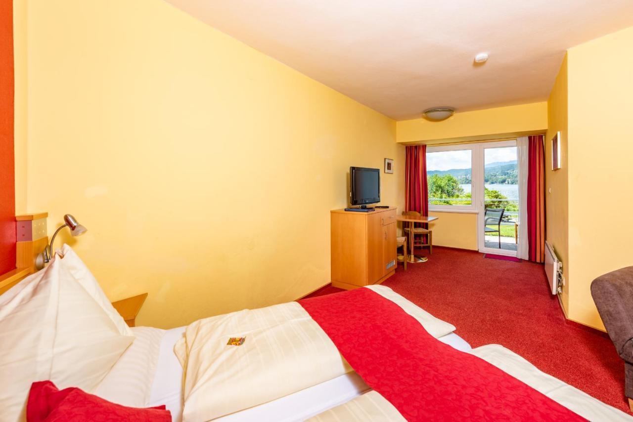 Strandhotel Schabus Velden am Woerthersee Exterior photo